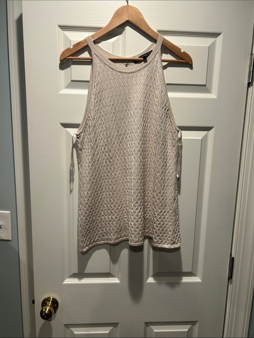 White House Black Market Cream Textured Knit Tank